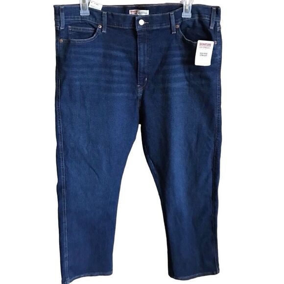 Levi’s signature Women's Plus SZ 22 straight leg Denim Blue Jeans New w/tags - Picture 1 of 8